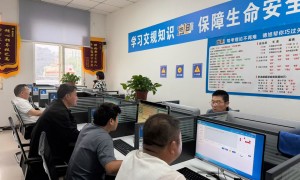 西安手动挡学车机构怎么选，正规机构推荐