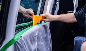 重庆汽车窗膜贴完不容易起泡的店，靠谱门店多种颜色可选浅色款