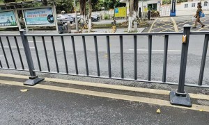 电力铁马制造厂怎么选？正规源头厂家选购指南汇总