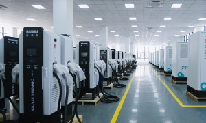 安徽海迪拉7kW壁挂式交流充电桩 家用新能车智能充电机 支持APP预约充电