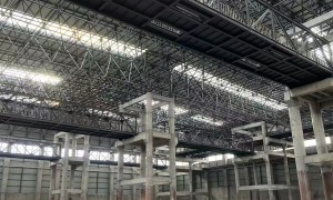 江苏煤场封闭钢结构网架、运动场看台钢结构网架厂家实力参考，用料扎实广受好评