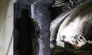 万隆腾飞建筑装饰承接新疆改造加固拆除 提供液压钳破碎配套服务