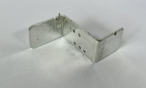 精密折弯散热片制造厂，恒正翔提供冲压成型与表面处理服务