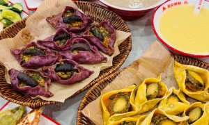 东港区海鲜锅贴推荐店铺哪地道？这几家门店广受食客信赖