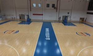 体育场馆用多层实木运动地板 B级柞木面板 国标弹性冲击吸收性能达标