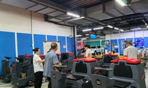 2026年适合大的工厂车间用的洗地机推荐下 工厂工业洗地机扫洗拖三合一供应 实力厂家参考