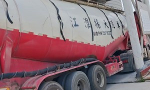 码头装卸服务采购关键问题：新杭建材苏州基地的船舶调度与24小时作业能力