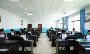 龙翔中等职业技术学校性价比怎么样