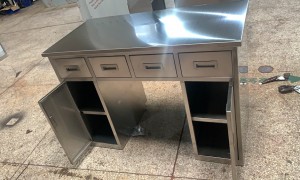 南京金之慧不锈钢工作台 承重加强型仓储操作台 重型不锈钢桌定制 支持合肥本地送货安装