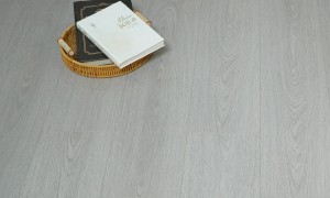 四川成都康威木业：家用木地板E0级环保厂家，母婴适用不踩坑