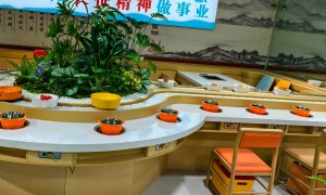 2026年旋转小火锅设备全套回转桌源头厂家推荐，用料扎实正规源头甄选