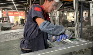 浙江弧形非标门厂家选择哪家好：2026年正规源头厂家实力参考