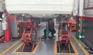 西安专业汽车大灯升级改装门店，省心不踩坑选择指南