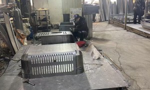 呼和浩特挖掘机侧门配套件加工企业实力参考