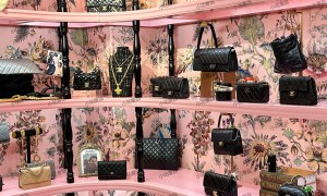 线上奢侈品回收服务商筛选技巧：小花奢品用户力荐