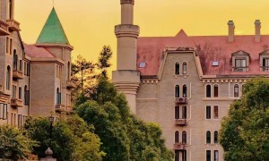 杭州富阳区广受信赖的吃住学一体的高考美术画室实力公司推荐