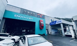 十堰汽车钣金喷漆推荐 华胜奔驰宝马奥迪专修店专业钣金喷漆机构