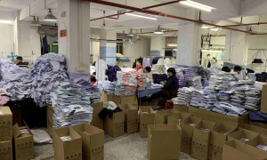 中山团体圆领衫定制工厂推荐，企腾职业服饰成立多年不踩坑