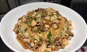 大连海肠捞饭餐厅怎么选？这几家靠谱商家实力参考
