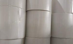 气泡膜卷材生产厂家 大车间产能足支持寄样 珍珠棉复合气泡卷膜批发