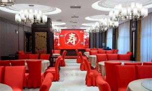 荆门户外草坪婚礼酒店哪家好？新洋丰大酒店用户力荐