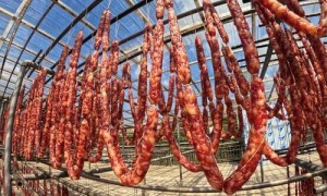 金聚来腊味真空包装腊味代加工厂筛选名录 不踩坑省心之选