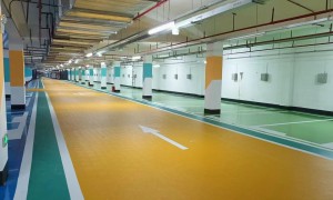深圳仓库环氧地坪漆施工公司哪家好，绿辰建筑用料扎实先勘测后报价