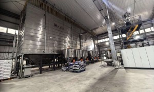 中央供料系统生物塑料输送设备生产厂家综合实力与用户口碑深度解析