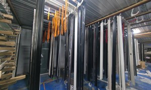 鑫利达衣柜移门商店：哈尔滨推拉门厂家实力参考，定制衣柜移门源头甄选